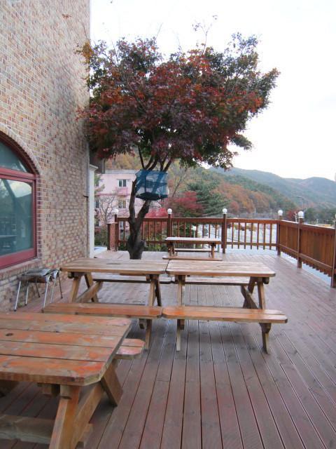Songwol Park Motel Сокчо Екстериор снимка